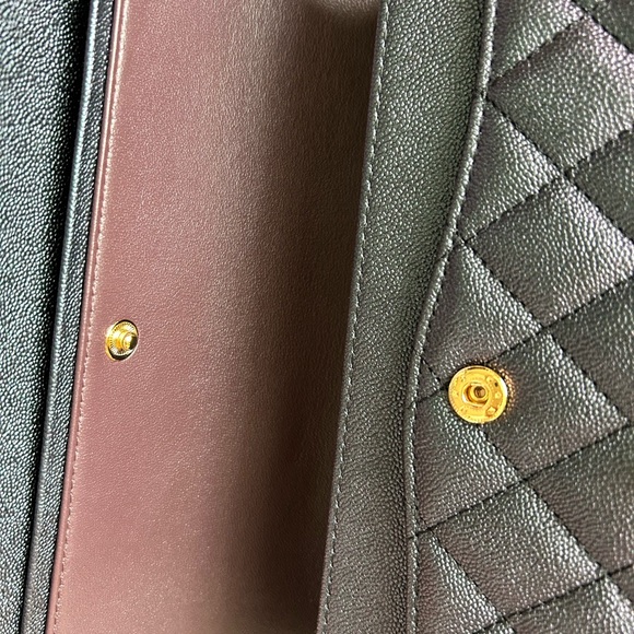 Calfskin leather black gold chain bag - Picture 7 of 11